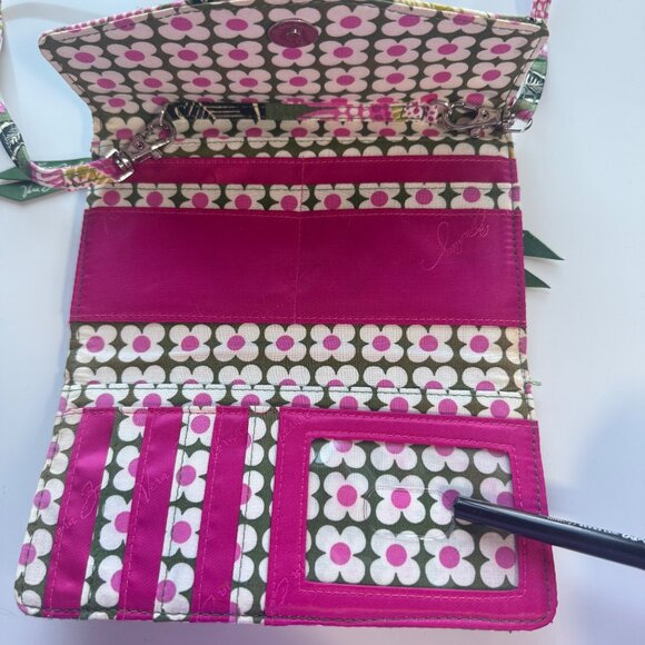 Vera Bradley Olivia Pink Messenger Bag, Crossbody and Wristlet Retired Pattern - Picture 9 of 11